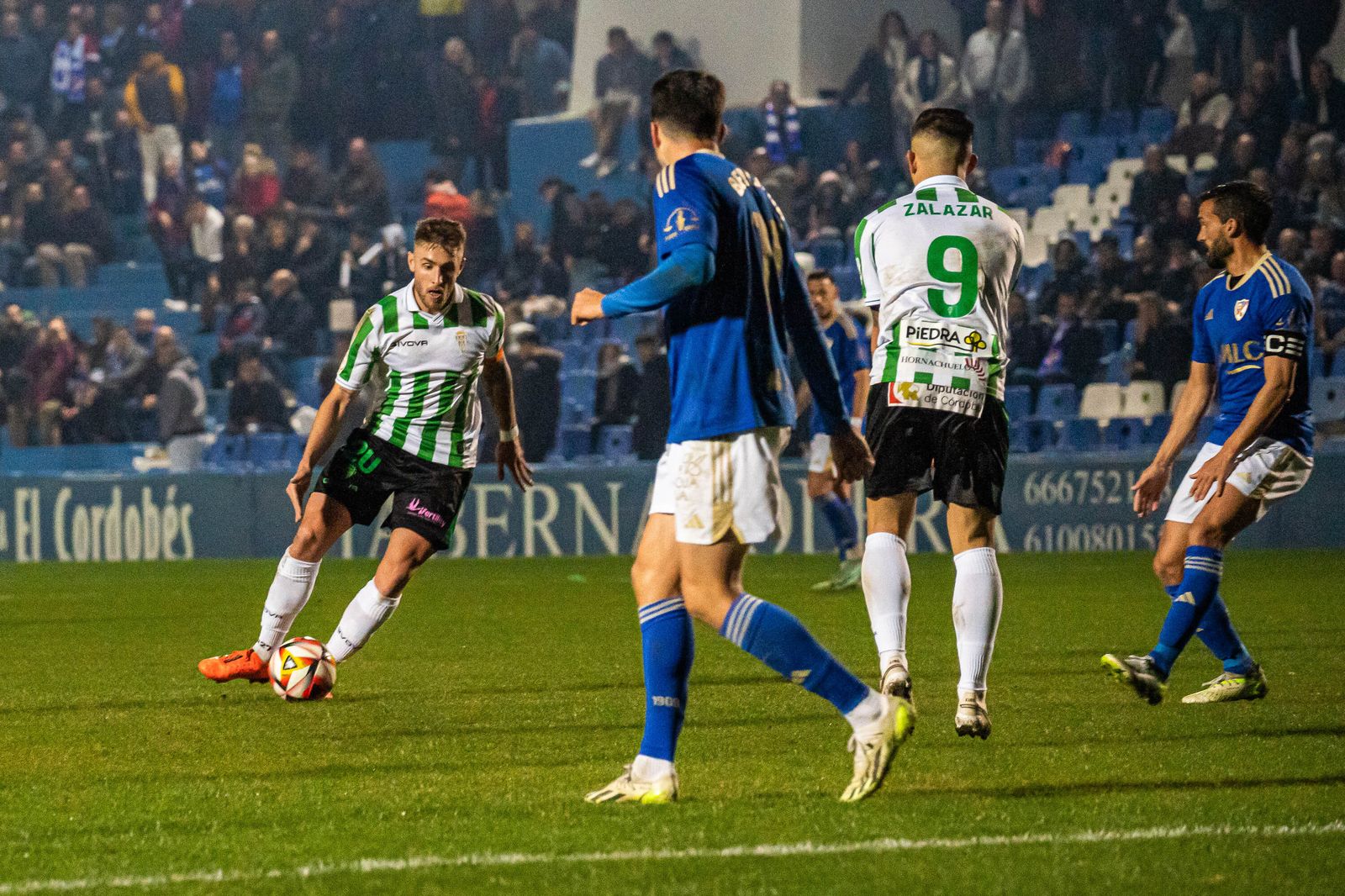 Las mejores fotos de la afición del Córdoba CF en Linarejos