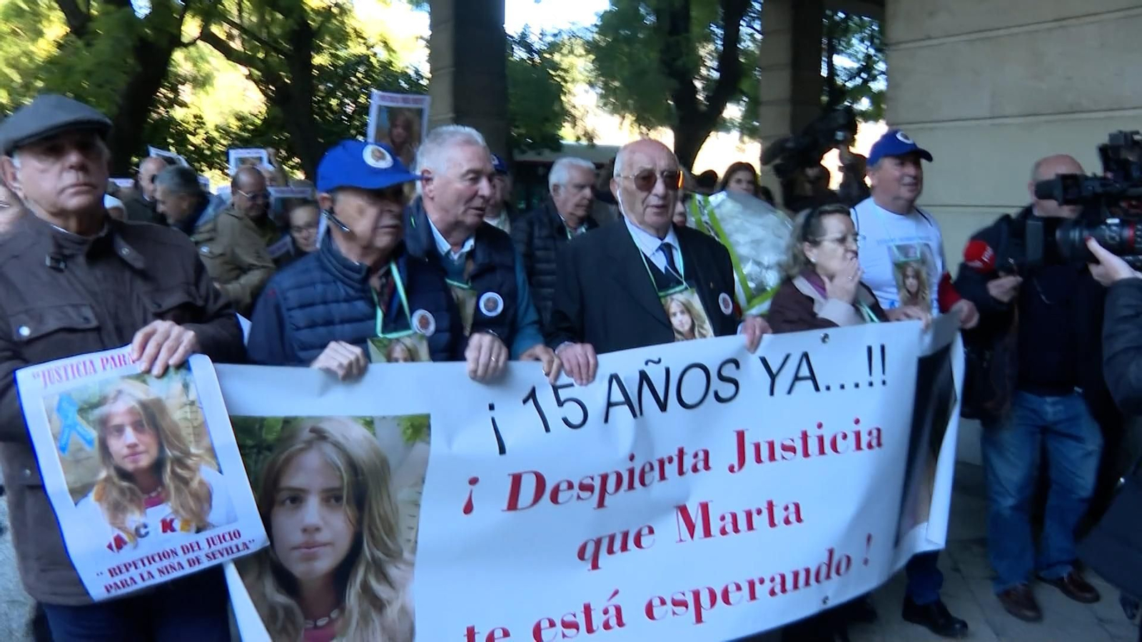 Sevilla recuerda los 15 años del crimen de Marta del Castillo exigiendo "repetir el juicio"