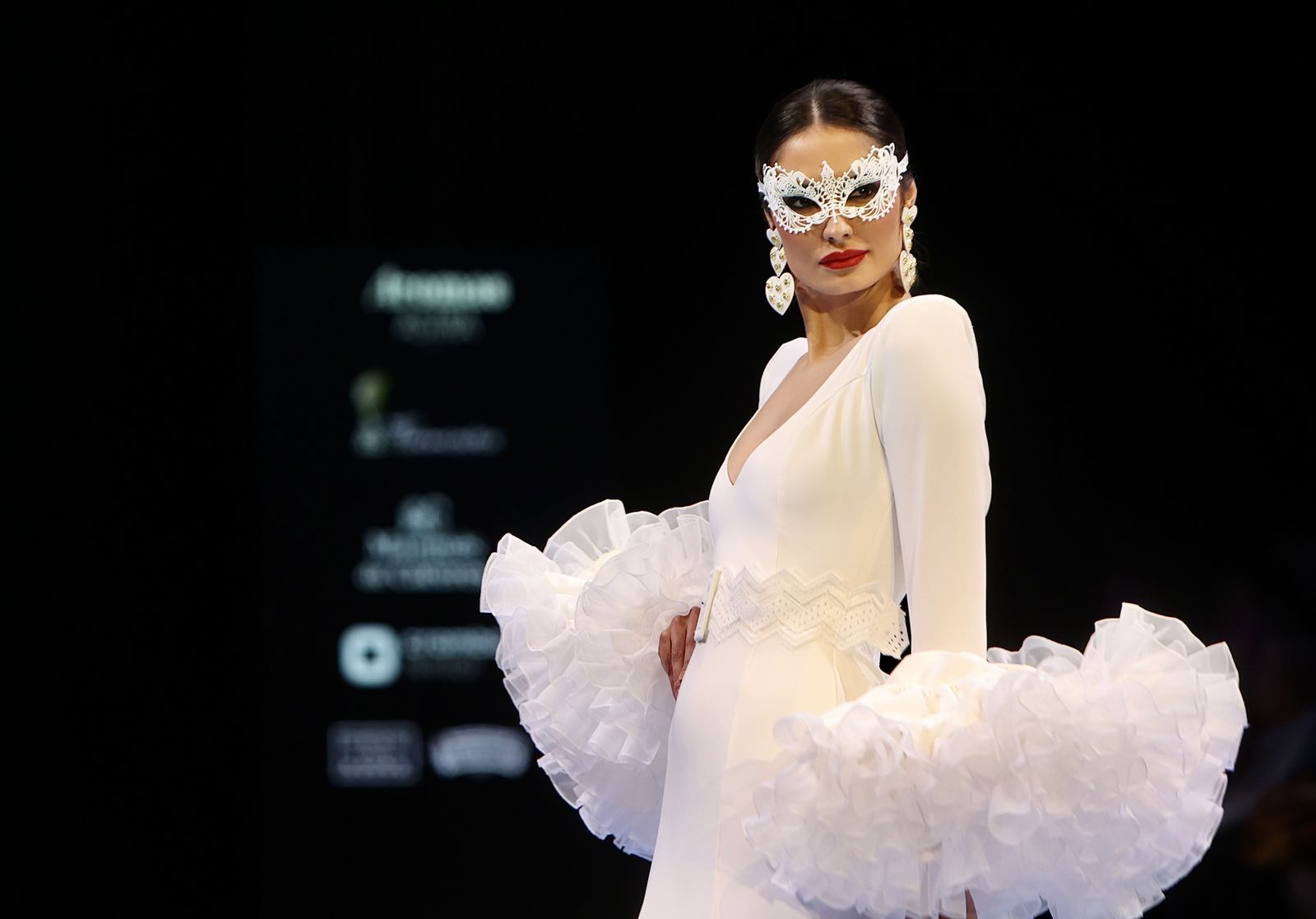 Desfile de Sergey & Tapiju SIMOF, todas las fotos