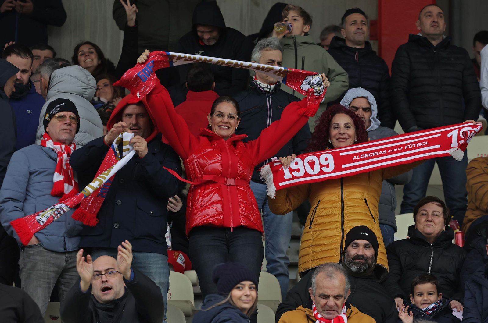 Búscate en el Nuevo Mirador durante el Algeciras - Melilla