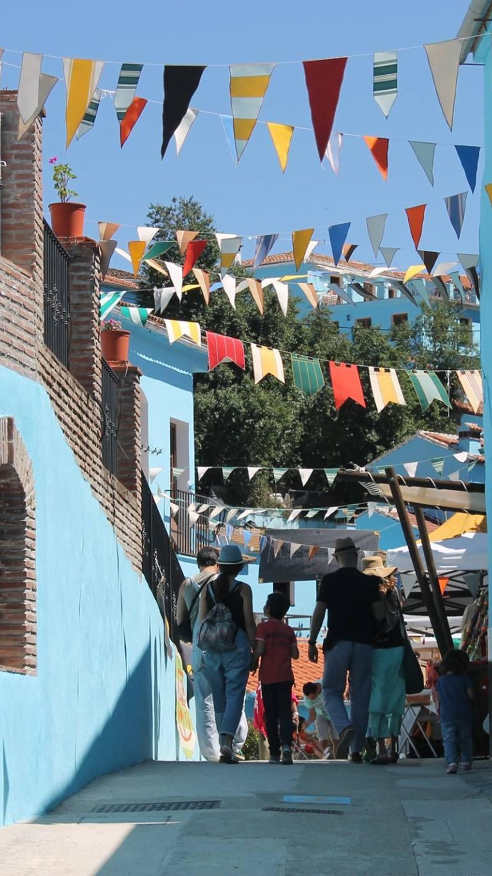 Una de las calles de Júzcar.