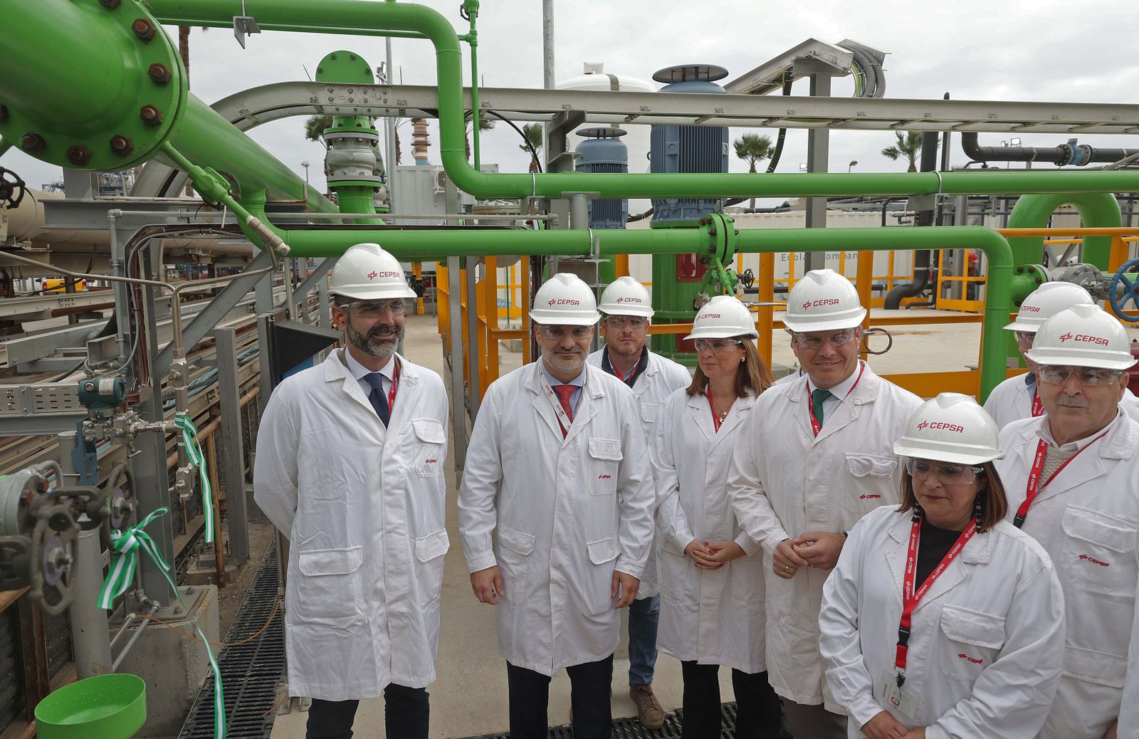 Imágenes de la inauguración de la nueva planta de reutilización de agua de Cepsa