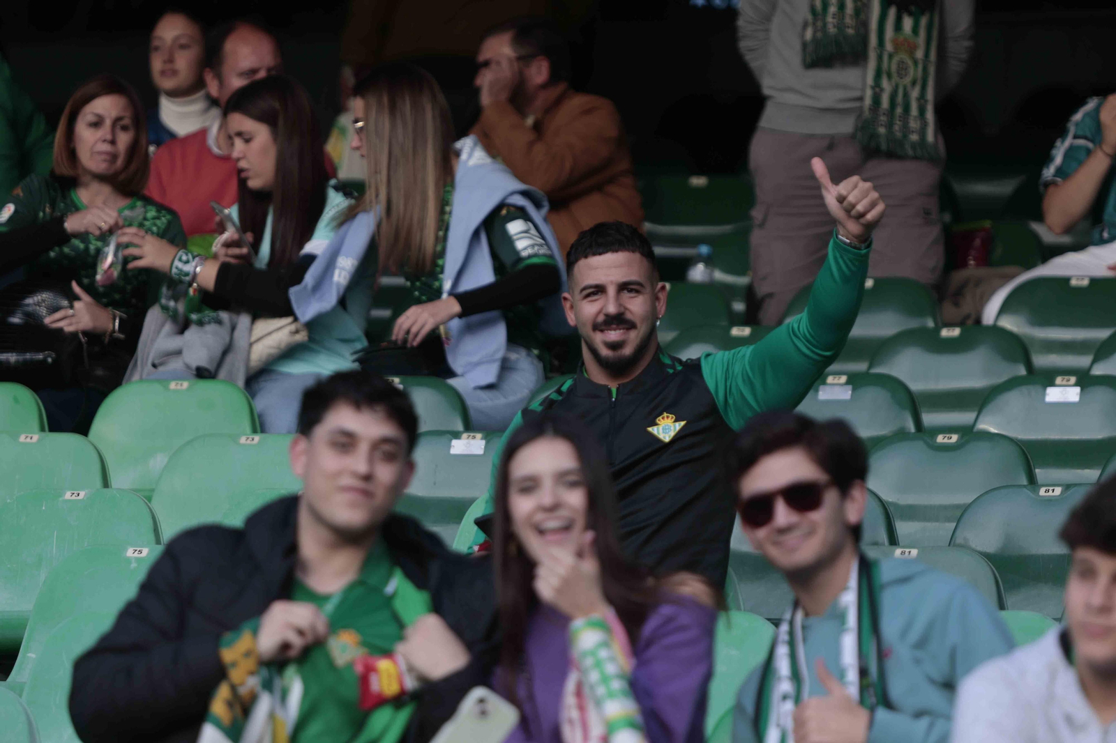 Búscate en las gradas del Villamarín