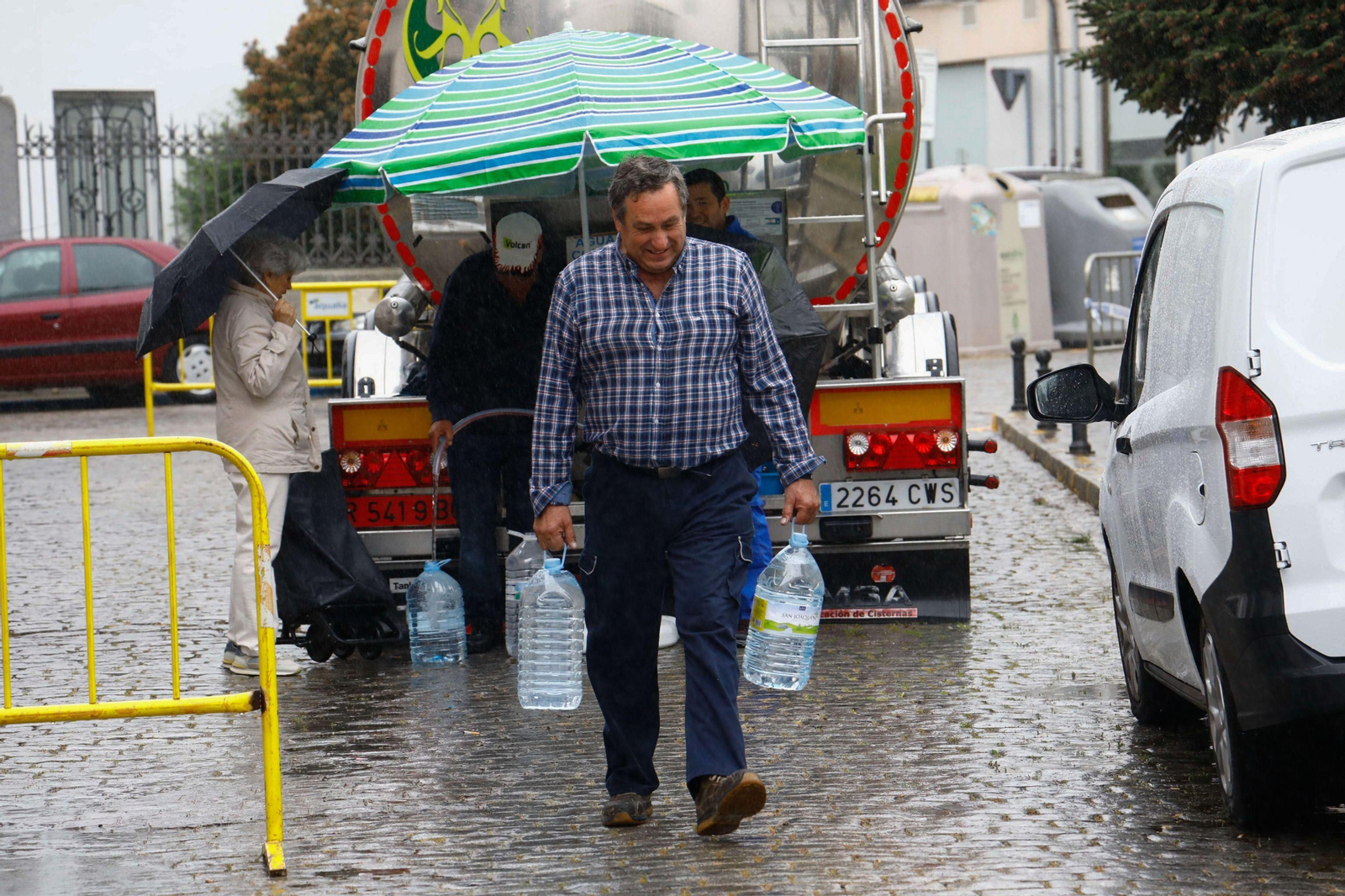 Reparto de agua en Pozoblanco.