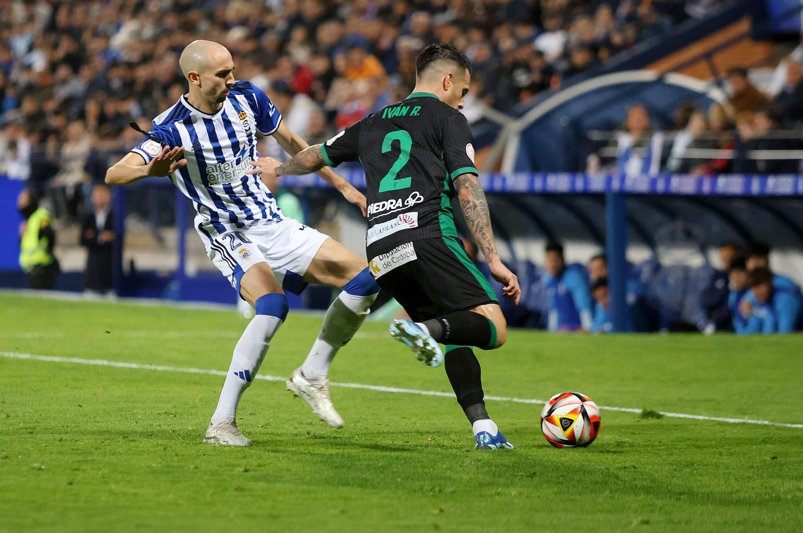 Las mejores fotos del ambiente en el Nuevo Colombino para el Recre - Córdoba CF