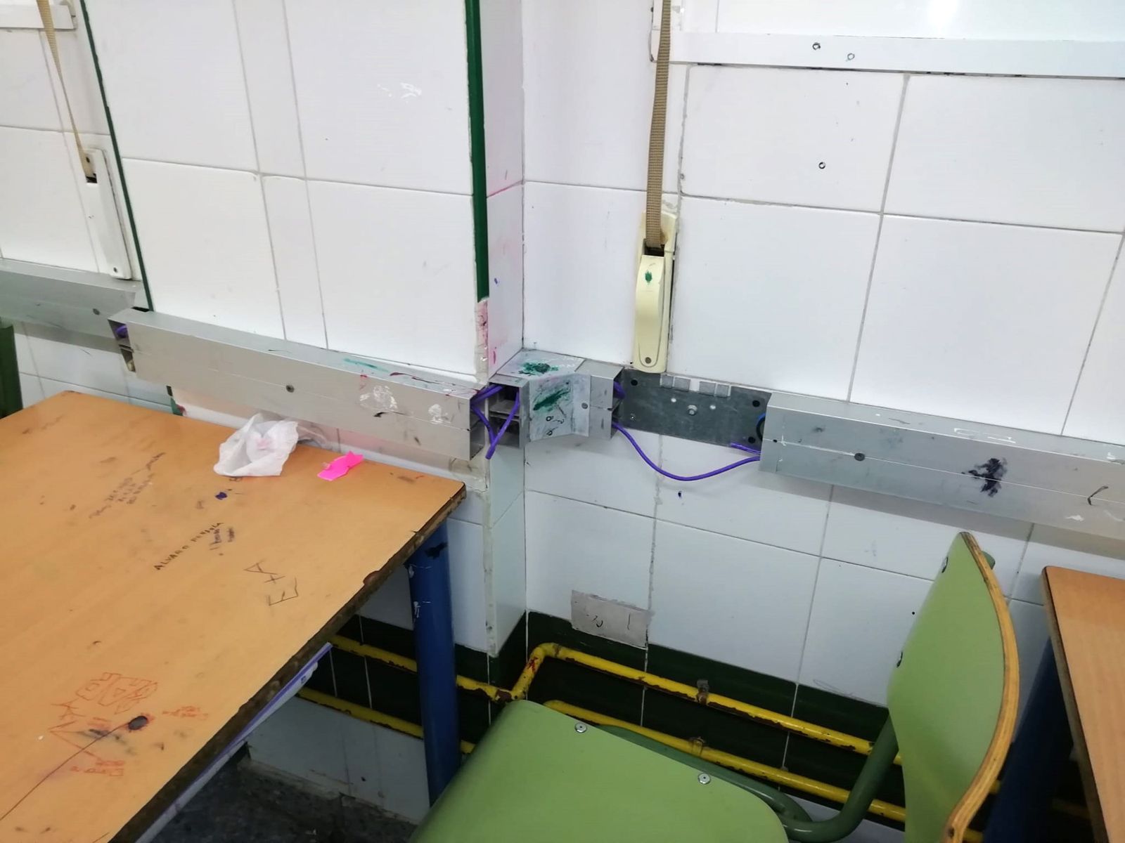 Estado de parte de la instalación de cableado del centro