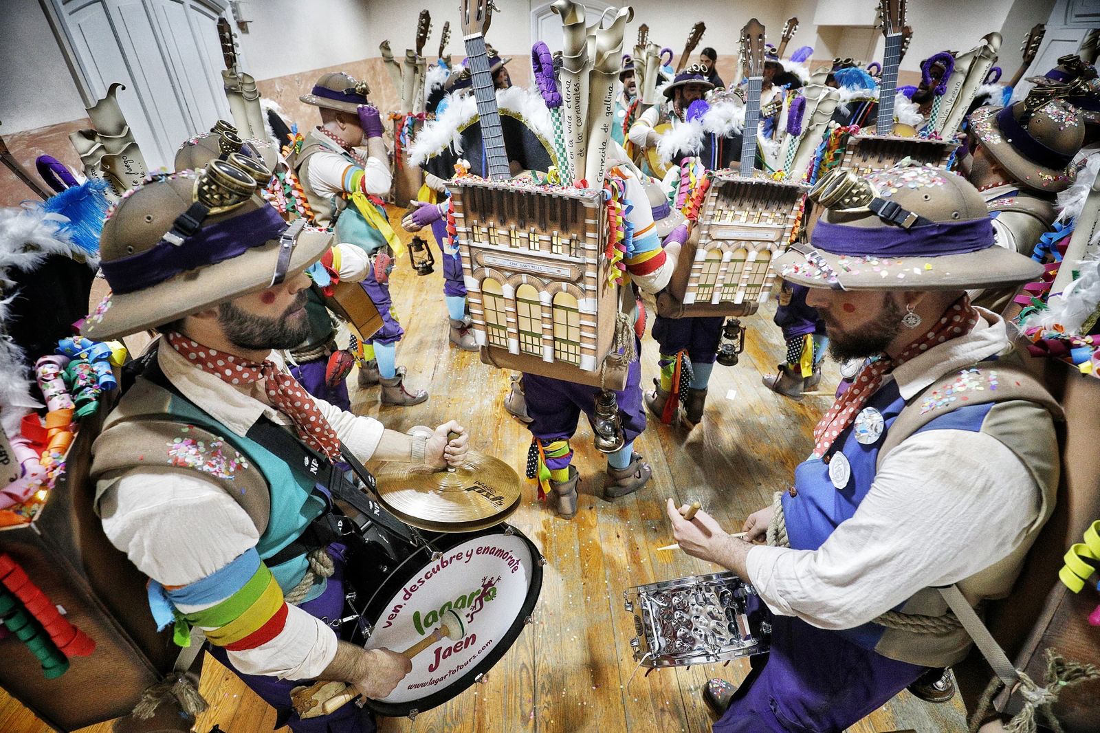 Comparsa 'El aventurero'