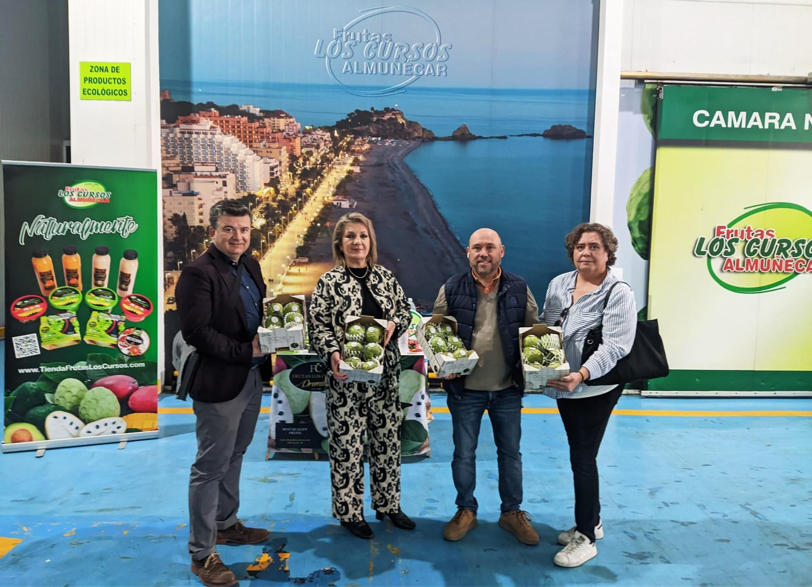 Una mirada al corazón agrícola de Granada: Frutas Los Cursos recibe la visita de la delegación de Agricultura