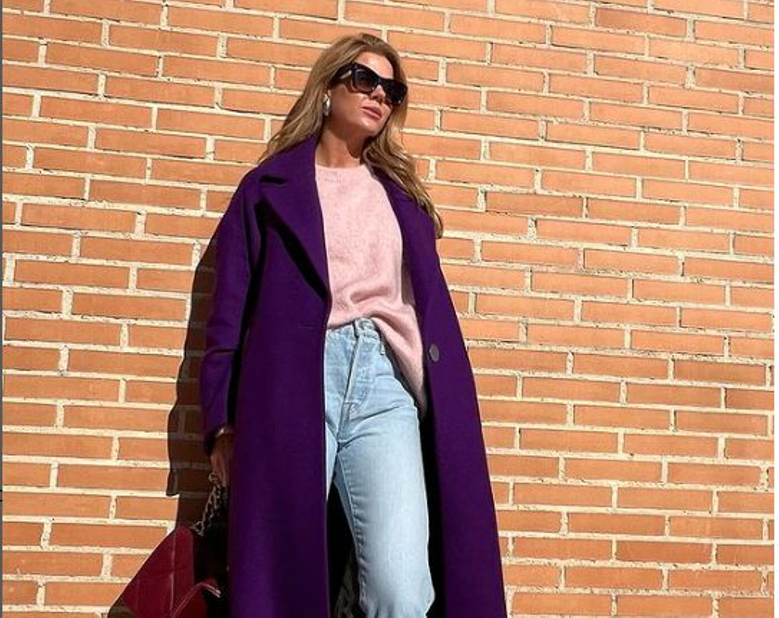 Zara sentencia: Los vaqueros que arrasarán esta primavera y cómo combinarlos en un look informal.