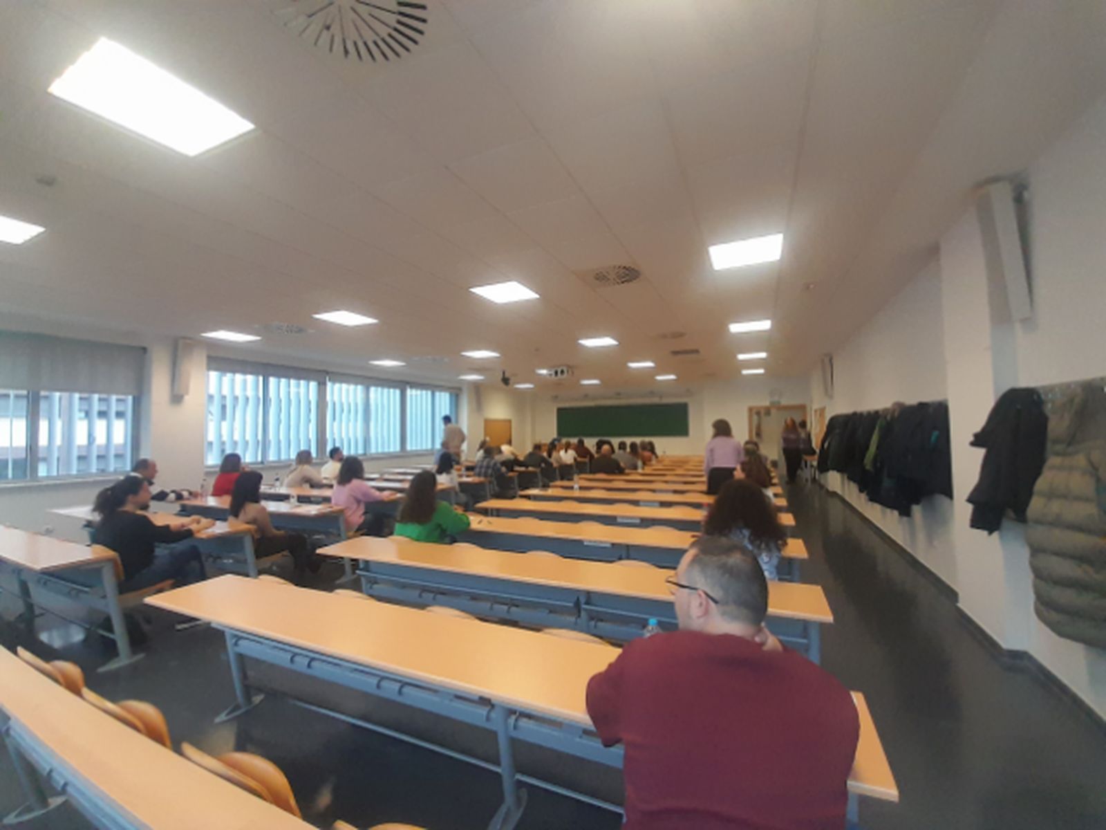 Más de 13.000 candidatos se examinarán este sábado en Granada para lograr un puesto fijo en el SAS