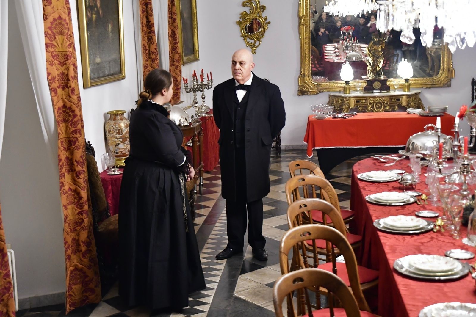 Un elenco de actrices y actores te mostrarán la vida en palacio con una recreación.