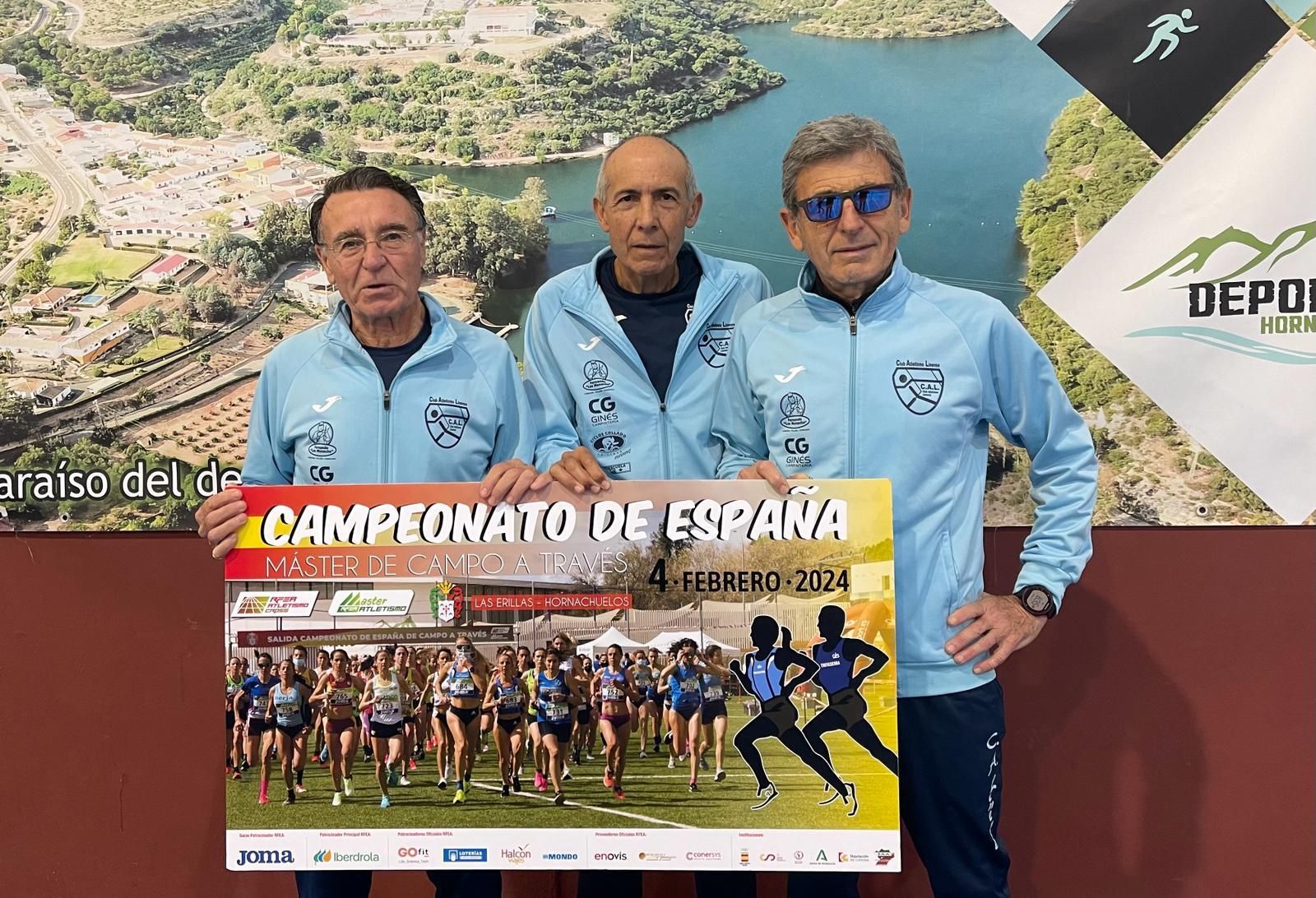 Los tres atletas del CAL en Hornachuelos.