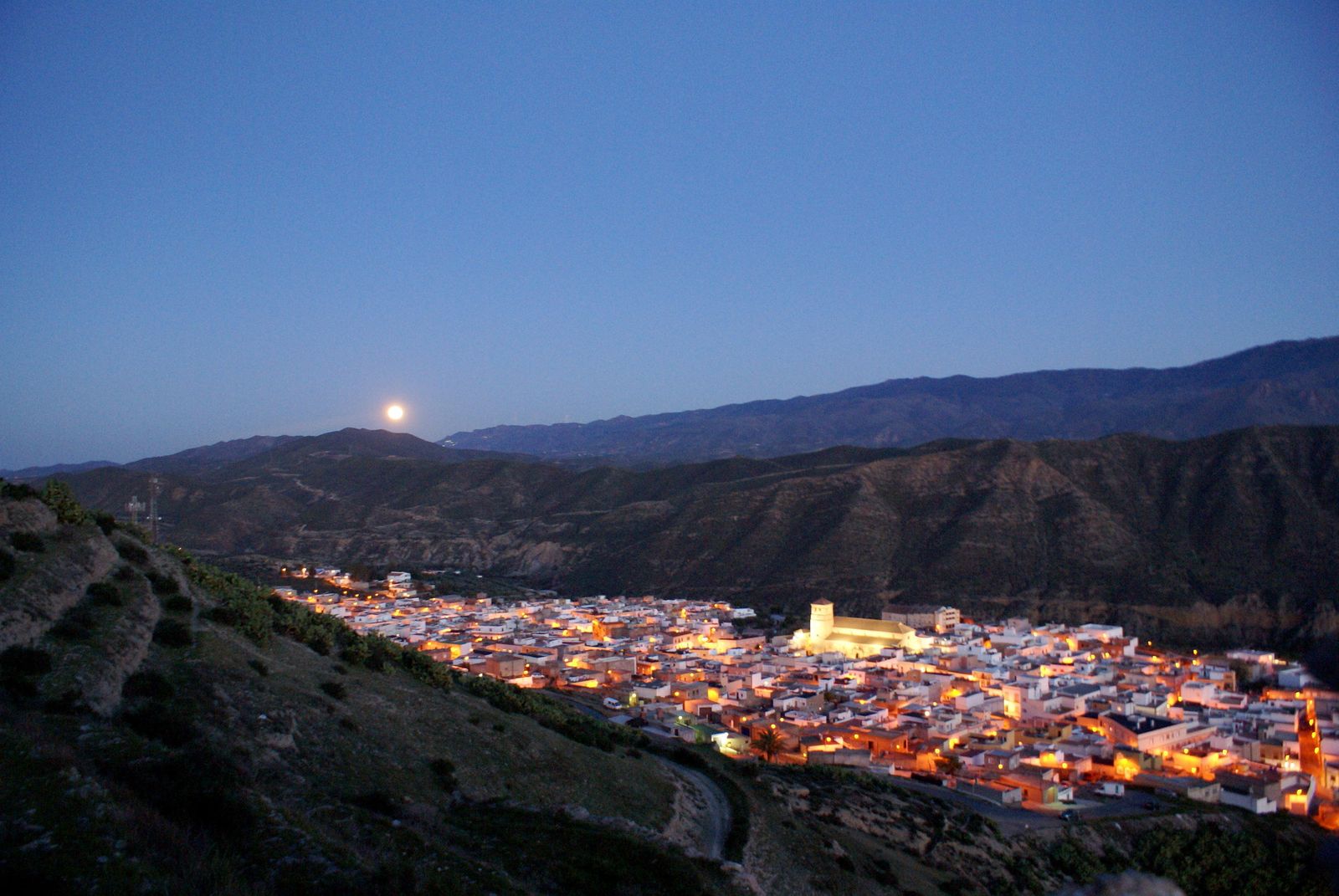 Anocheciendo en Tabernas.