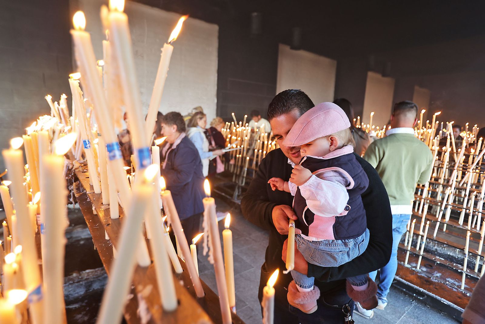 Candelaria 2024: Presentación de los niños ante la VIrgen del Rocío