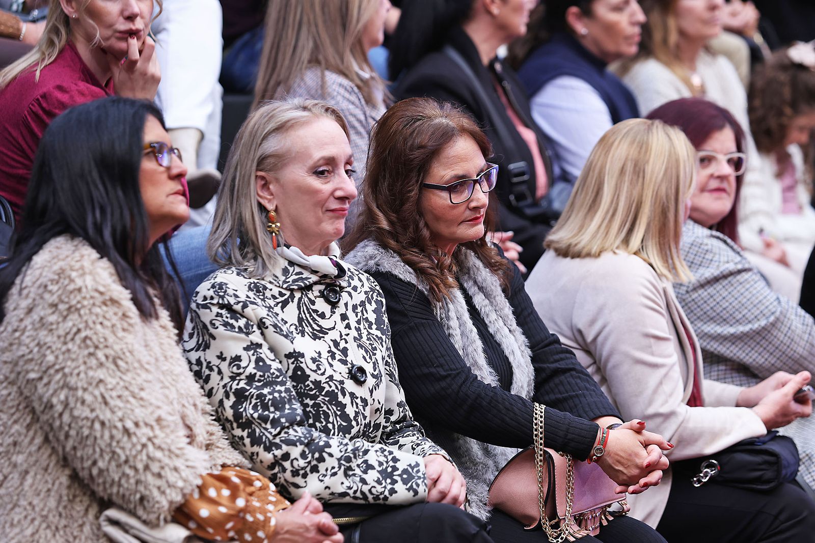 Imágenes de la pasarela Huelva Flamenca 2024