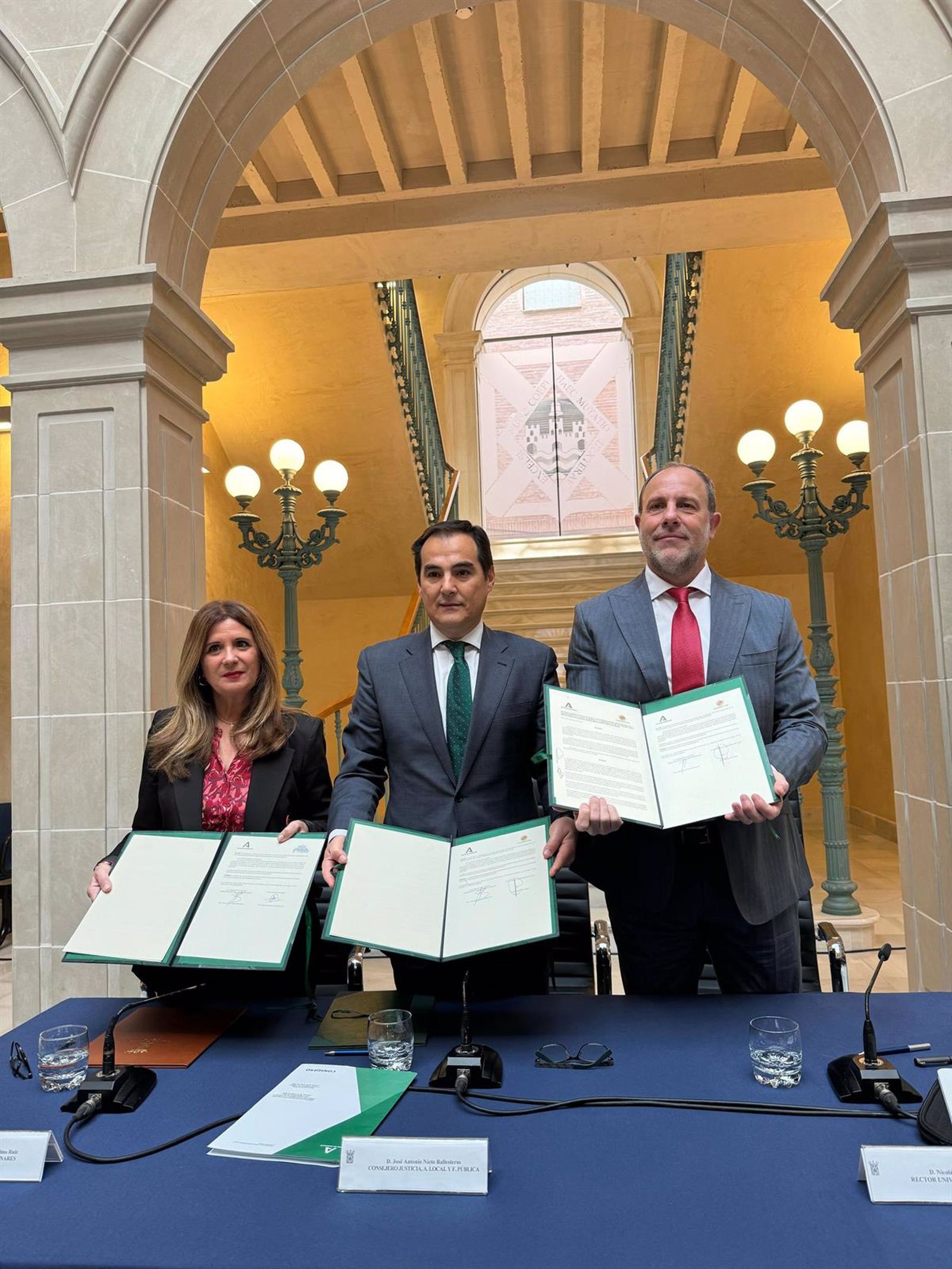 Auxi del Olmo, José Antonio Nieto y Nicolás Ruiz.