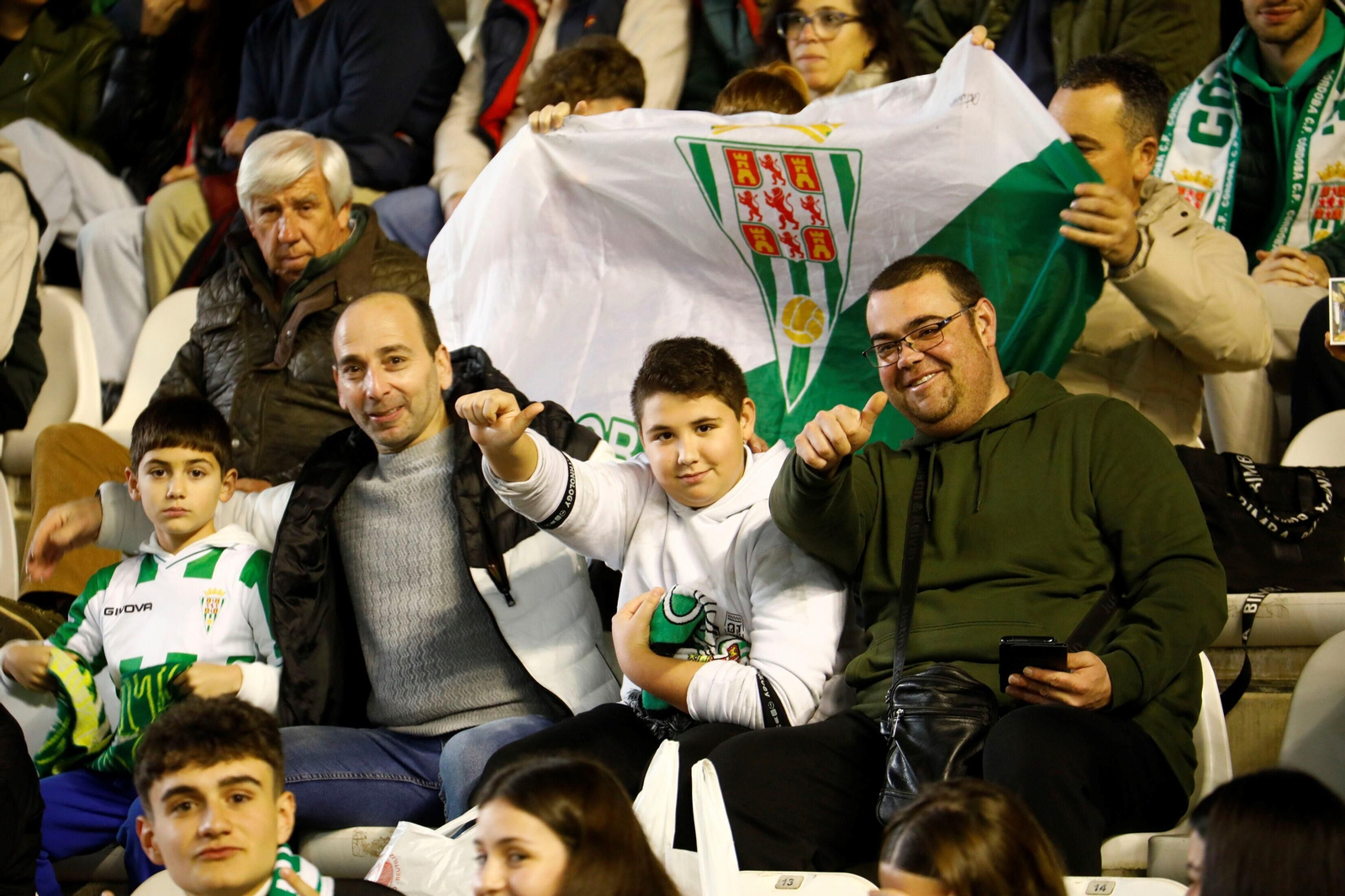 Las mejores fotos del ambiente en El Arcángel para el Córdoba CF - Real Murcia