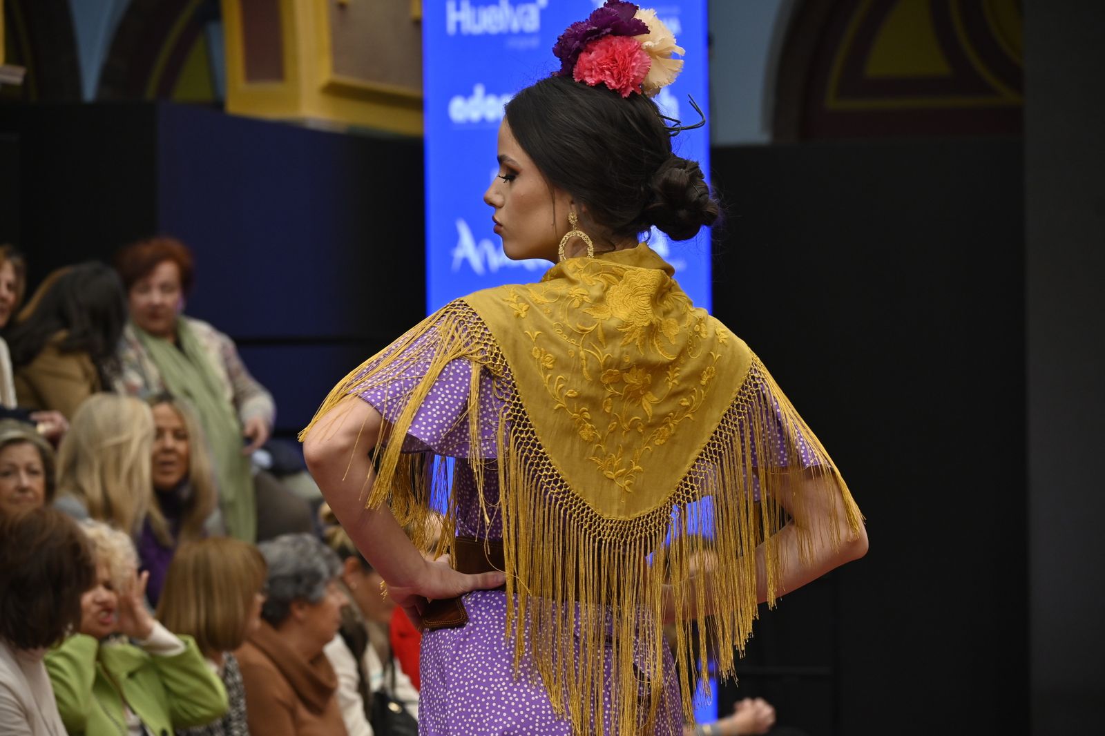 Imágenes del segundo día  de pasarela Huelva Flamenca