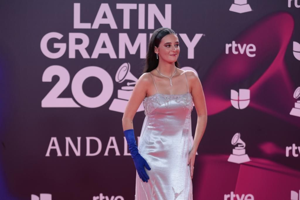 La alfombra roja de la gala de los Grammy Latinos 2023 en Sevilla, en imágenes.