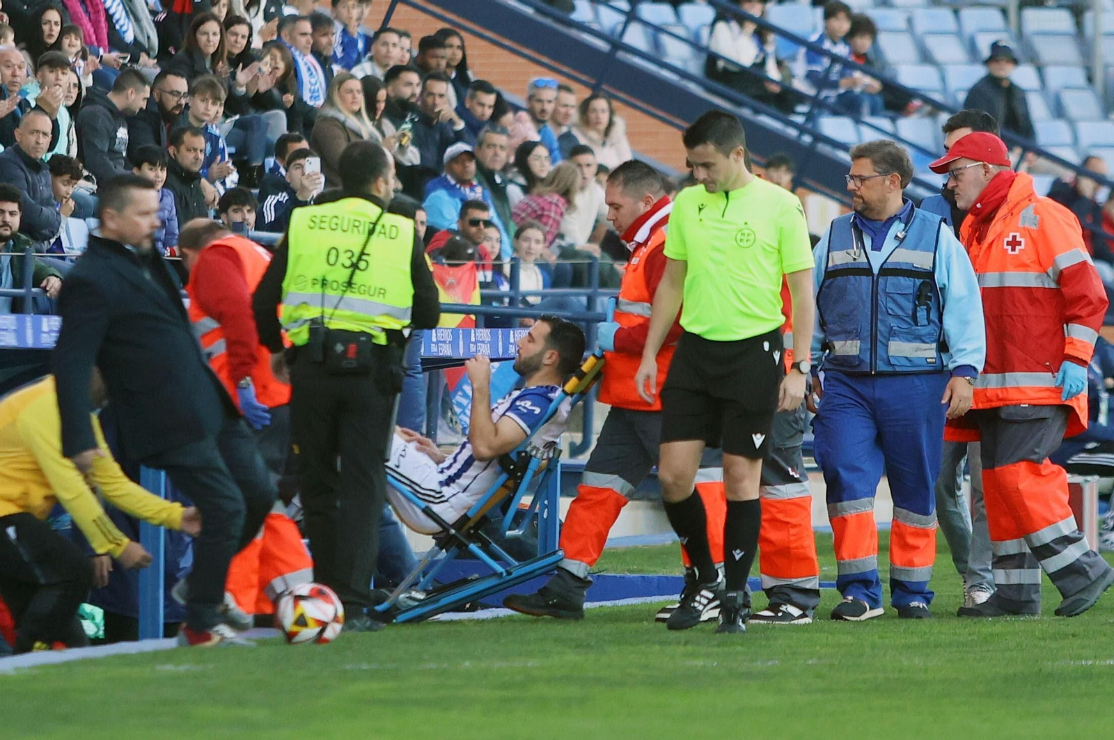 Las mejores fotos del ambiente en el Nuevo Colombino para el Recre - Córdoba CF
