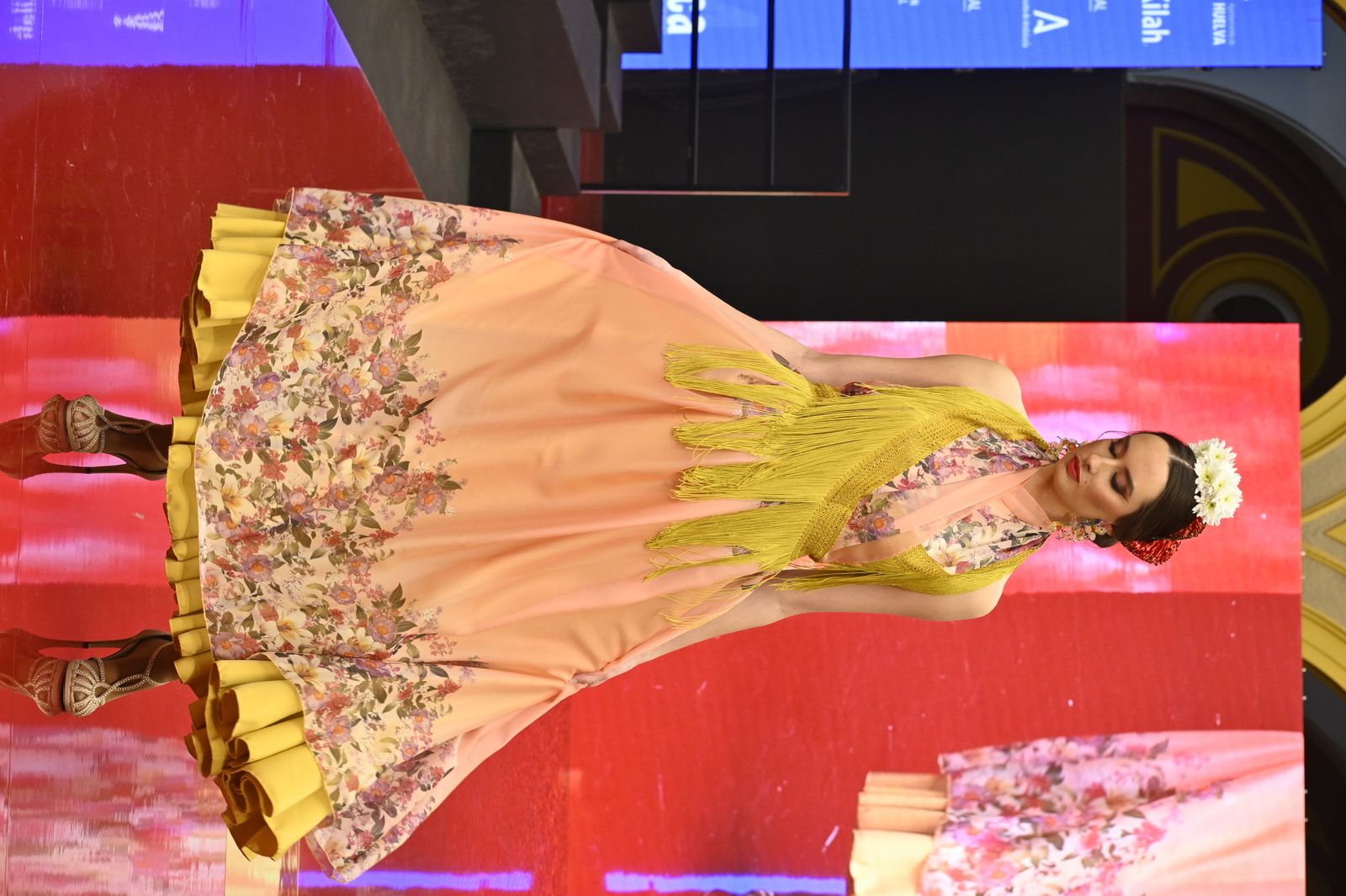 Imágenes del segundo día  de pasarela Huelva Flamenca