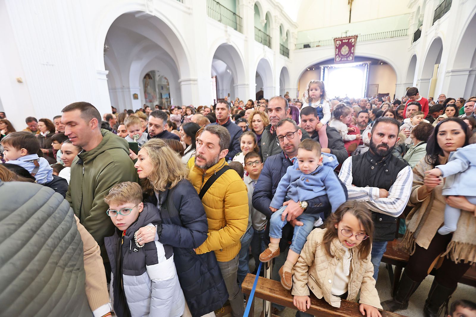Candelaria 2024: Presentación de los niños ante la VIrgen del Rocío