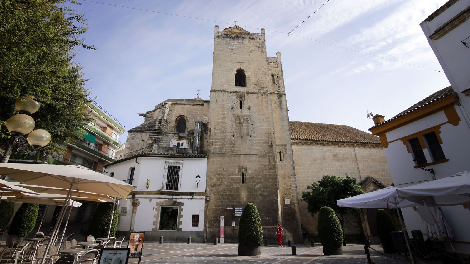 Imagen de la Torre de la Atalaya, anexa a la Iglesia de San Dionisio.