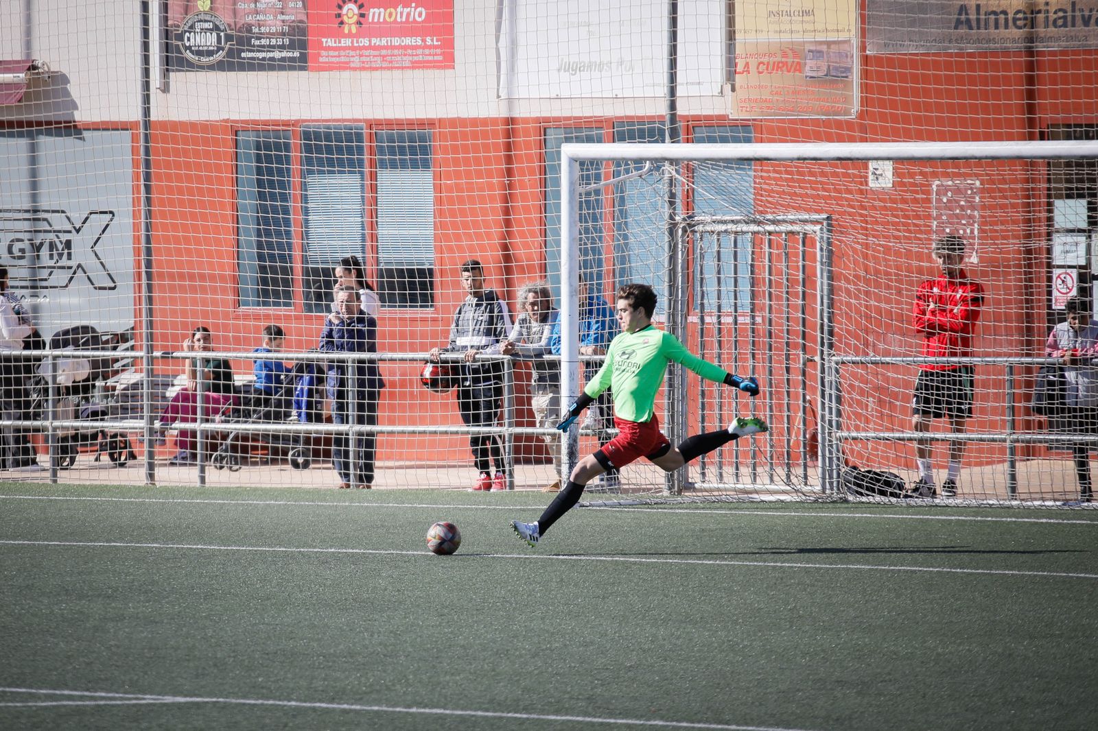 Imágenes del partido entre la Cañada y el Sporting Atlético