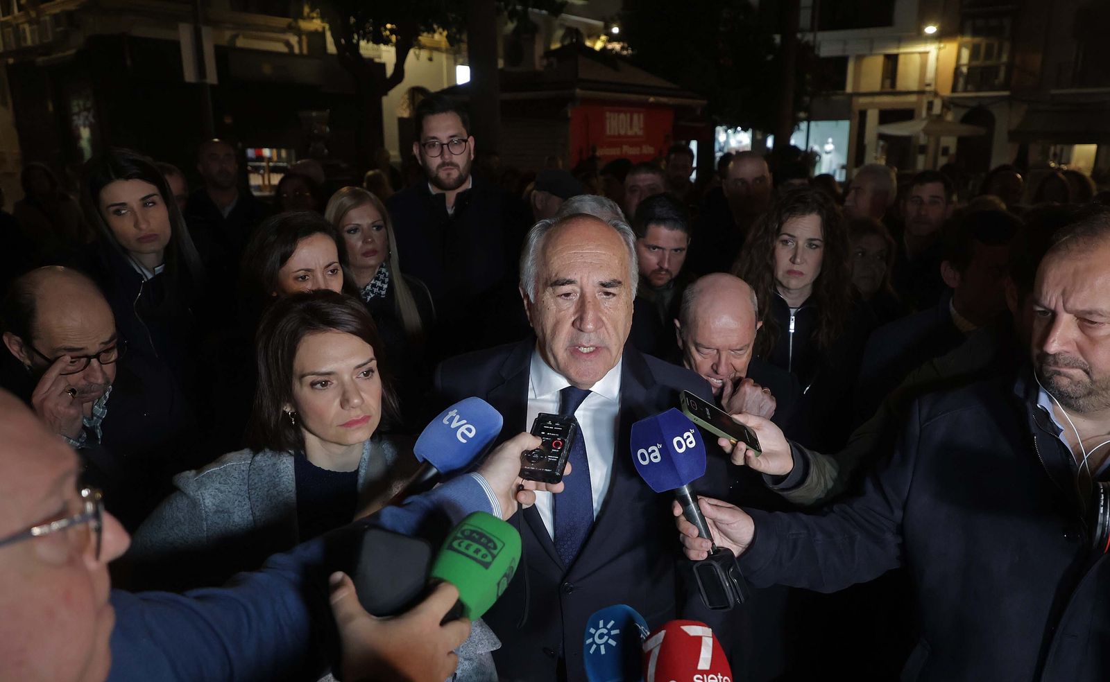 El homenaje a Diego Valencia en el primer aniversario de su asesinato a manos de Yassine Kanjaa, en imágenes