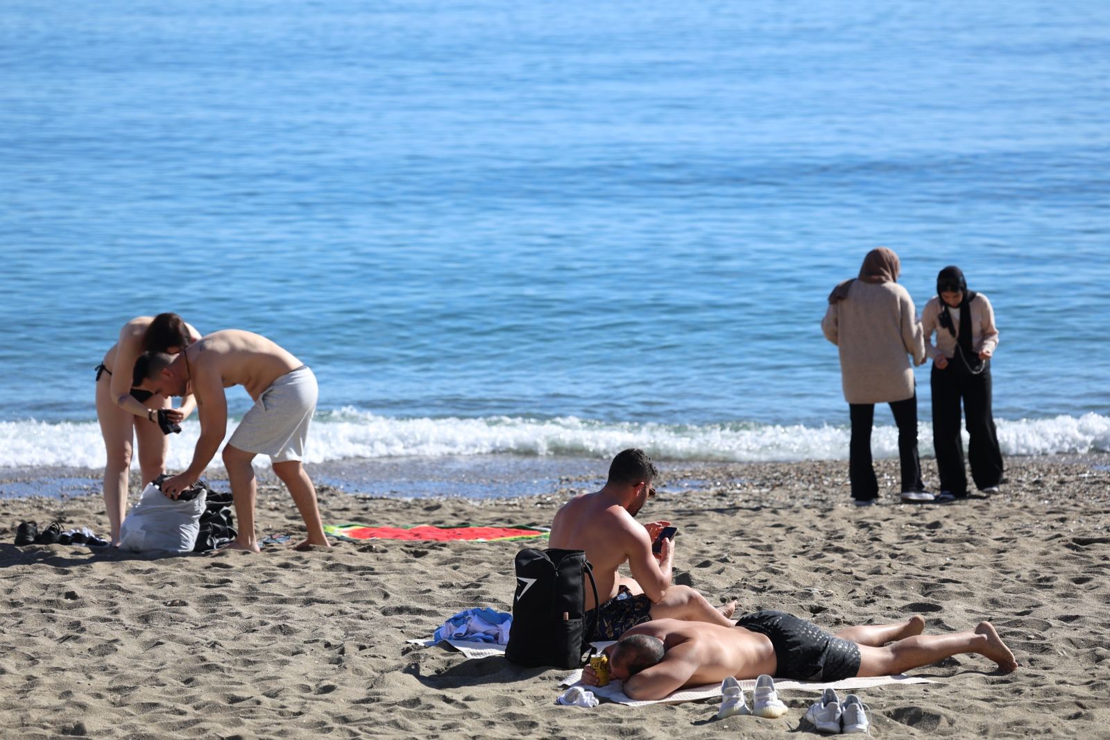Enero y... día de playa en Málaga: la subida de las temperaturas deja estas imágenes