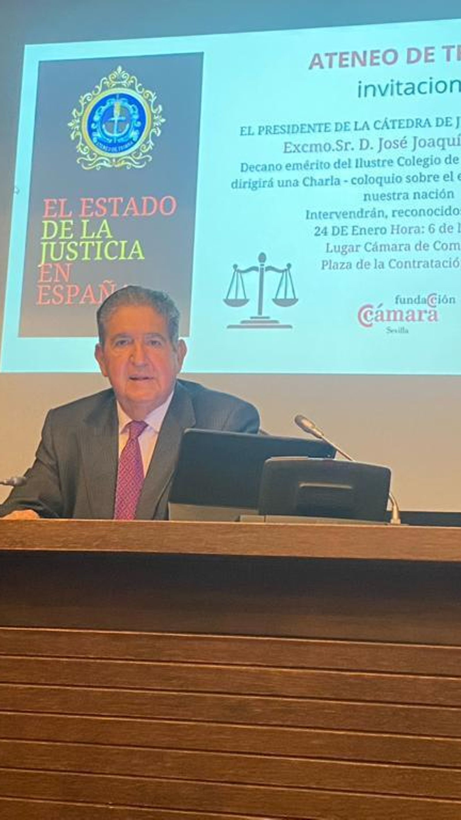 José Joaquín Gallardo, en un momento de su intervención esta tarde.