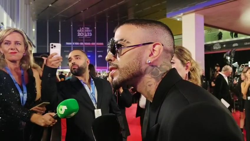 Rauw Alejandro, a su entrada a Fibes