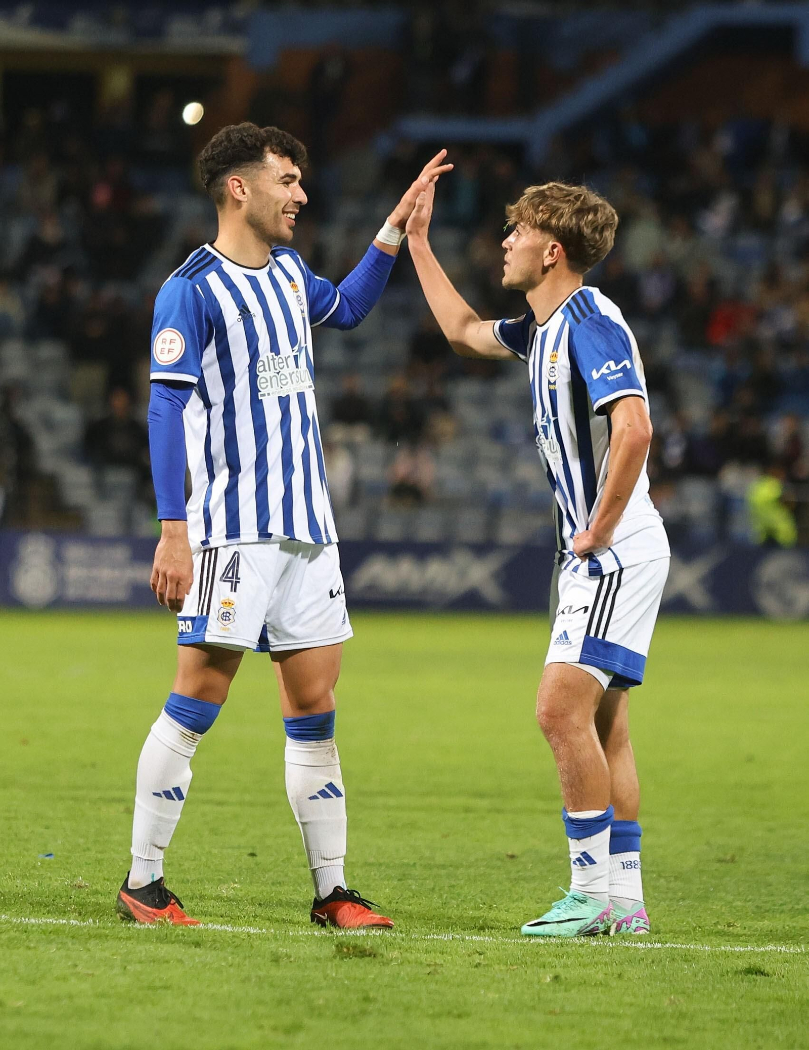 Las mejores fotos del ambiente en el Nuevo Colombino para el Recre - Córdoba CF