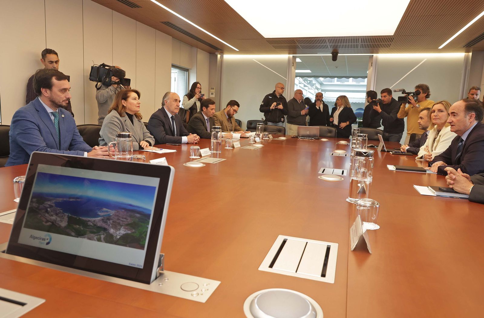 La visita de Carmen Crespo a la Autoridad Portuaria de la Bahía de Algeciras, en imágenes