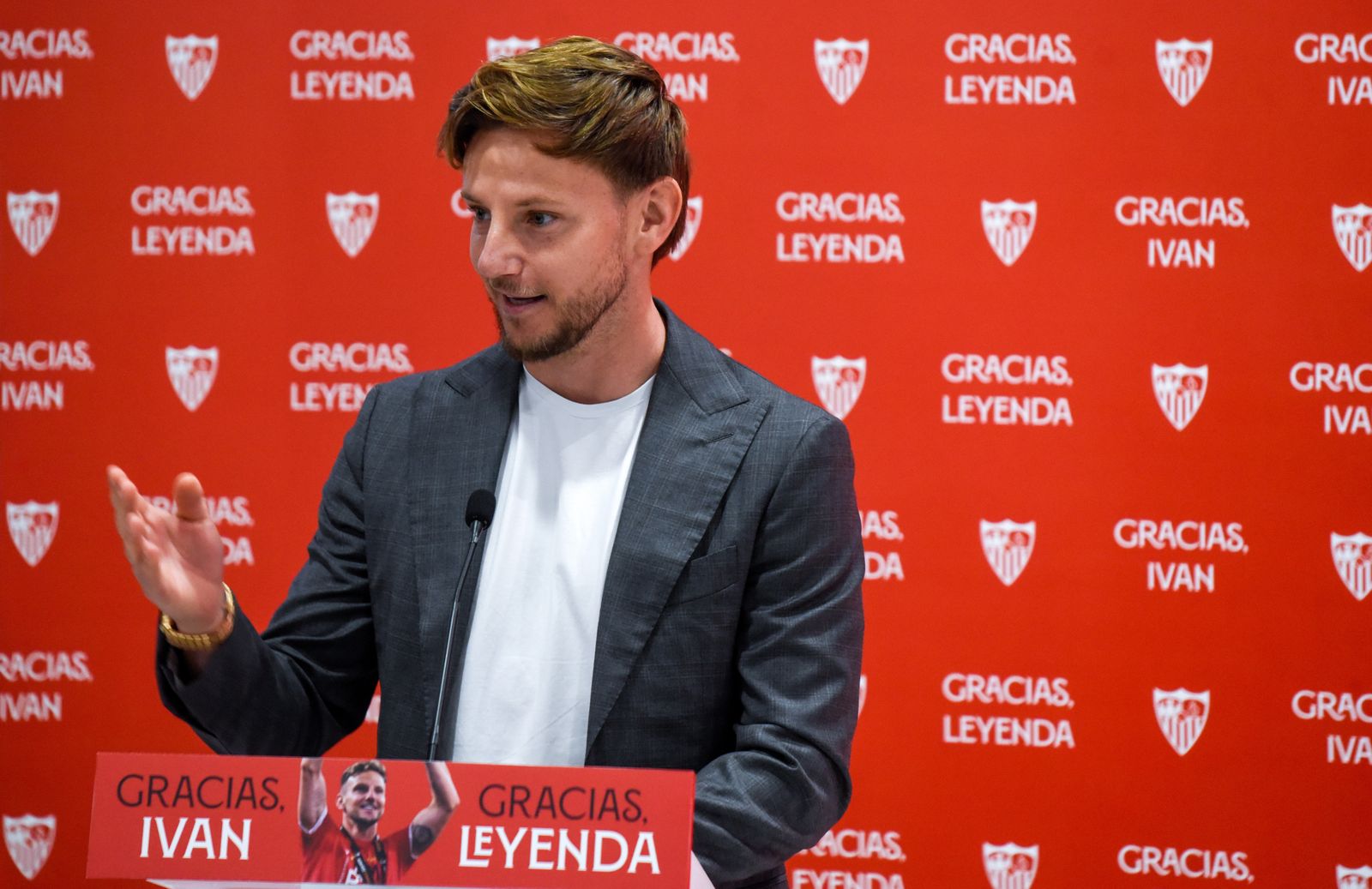 Despedida de Rakitic del Sevilla