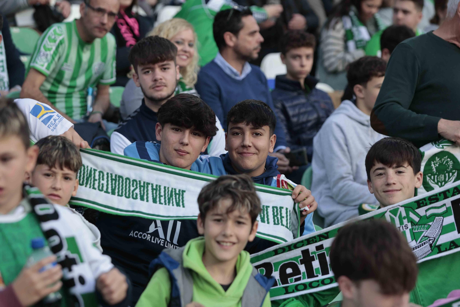 Búscate en las gradas del Villamarín