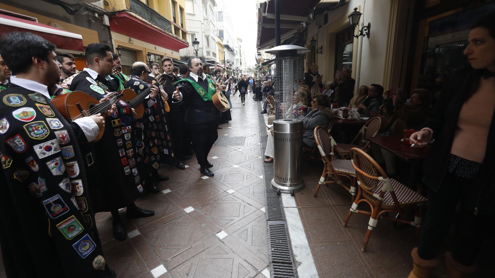 Las fotos del Pasacalles de Tunas en La Línea