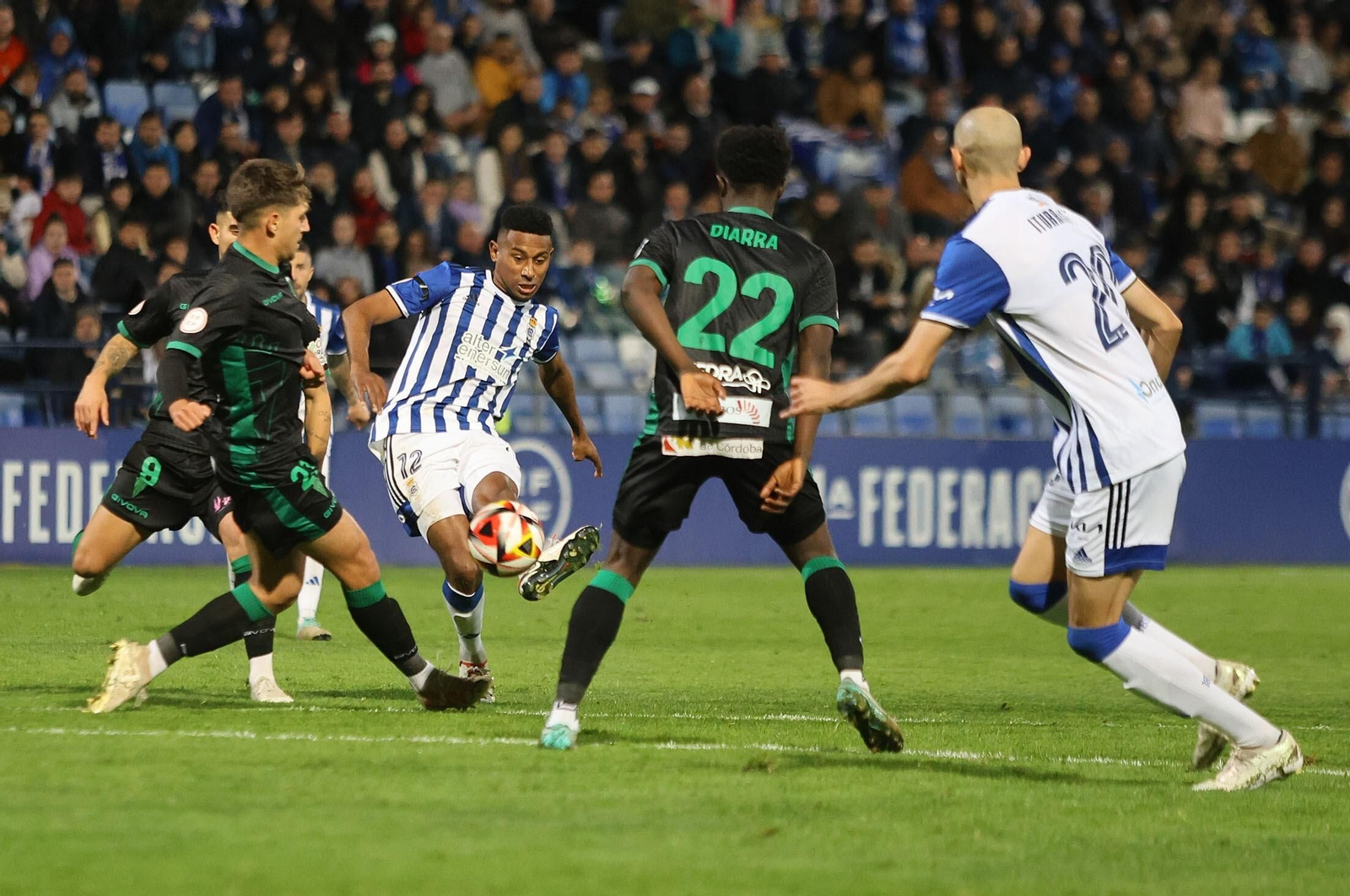Las mejores fotos del ambiente en el Nuevo Colombino para el Recre - Córdoba CF