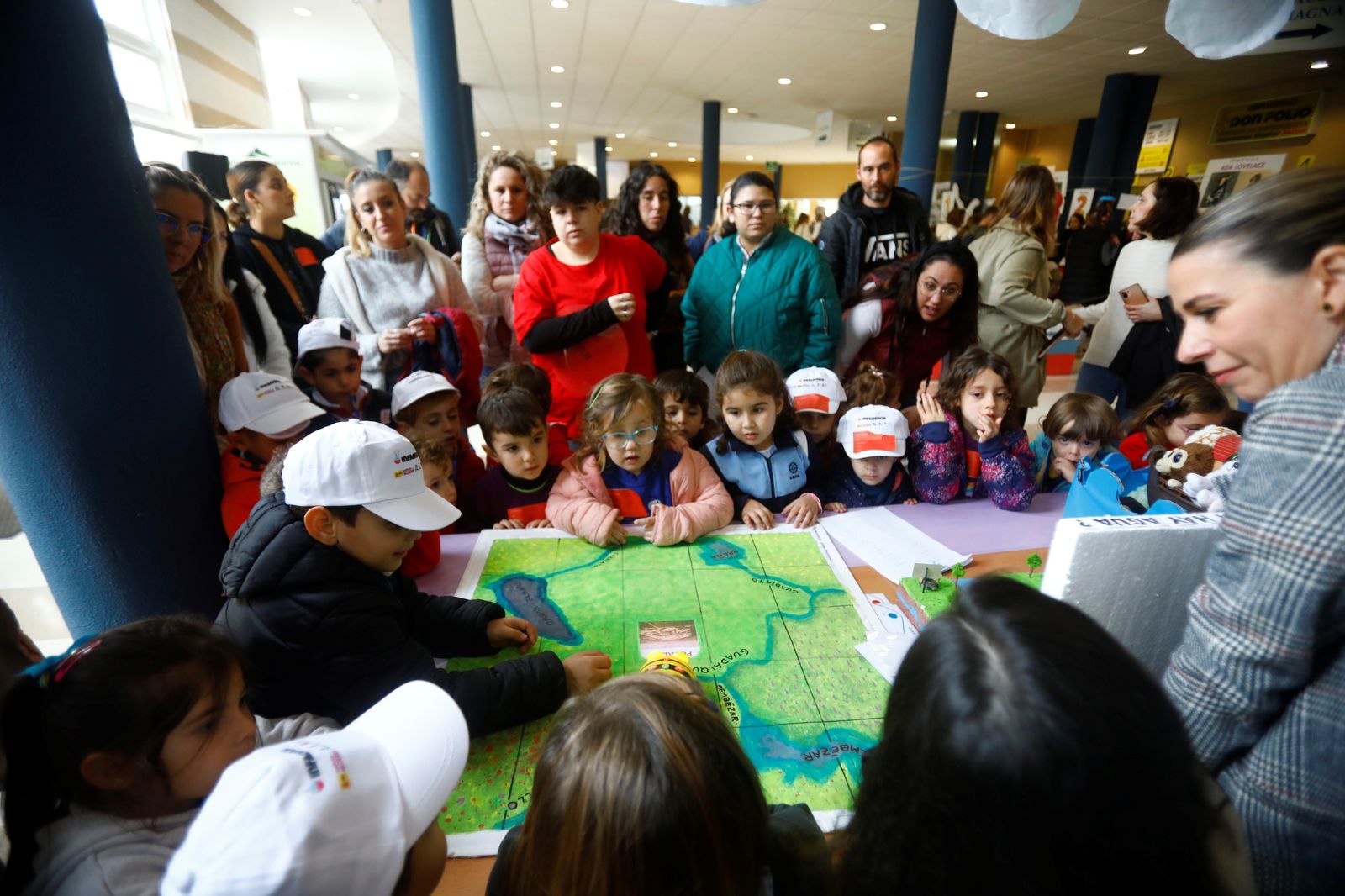 La feria Infaciencia de Córdoba, en imágenes