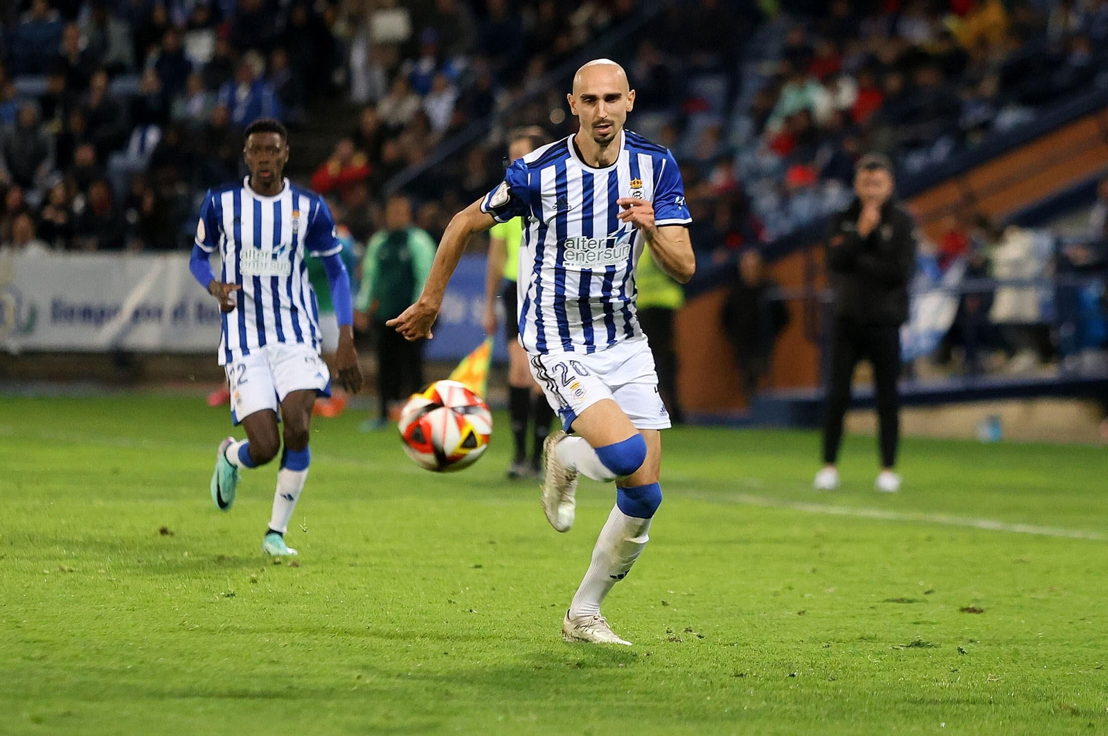 Las mejores fotos del ambiente en el Nuevo Colombino para el Recre - Córdoba CF