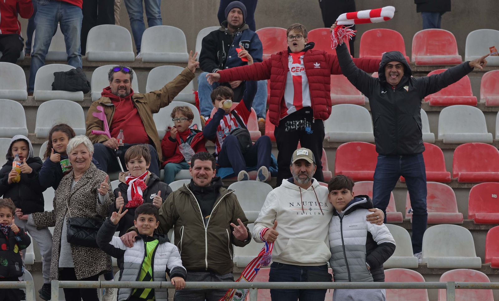 Búscate en el Nuevo Mirador durante el Algeciras - Alcoyano