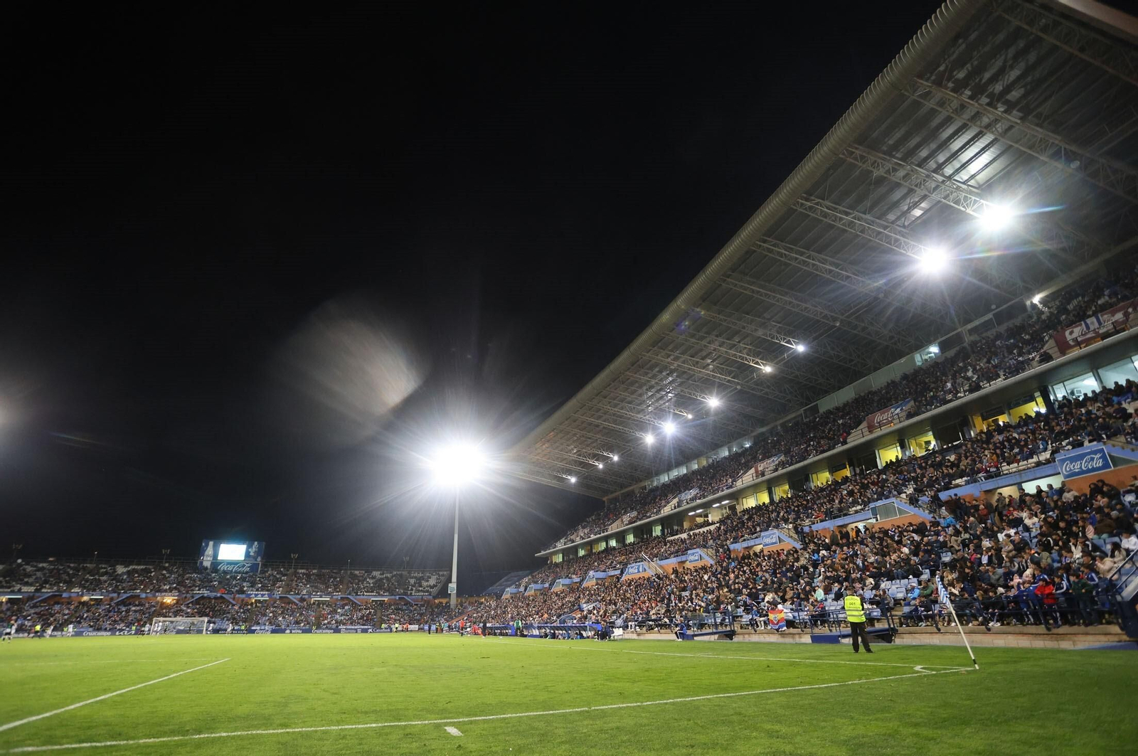 Las mejores fotos del ambiente en el Nuevo Colombino para el Recre - Córdoba CF