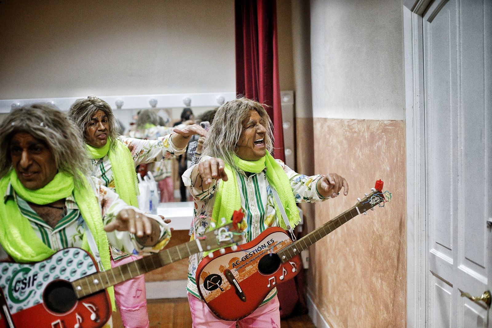 Chirigota 'Que no se pierda la carga'