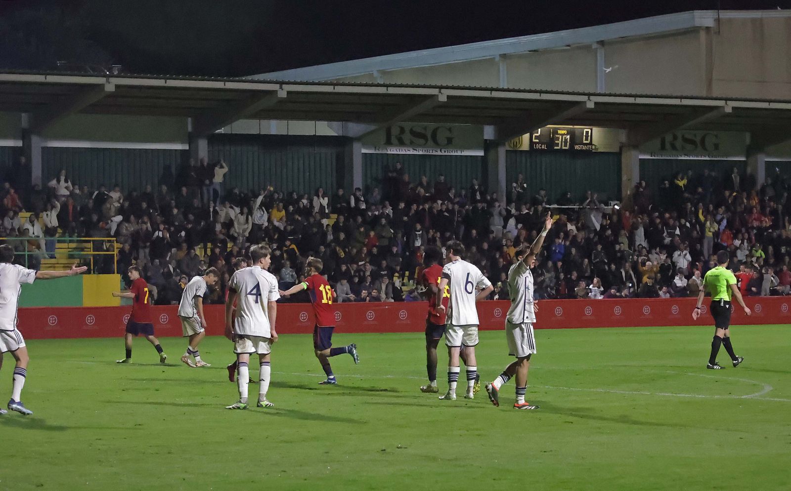 Las mejores fotos del España - Italia sub-17: Camarda, Oyono, Iago y Reyes en Los Barrios
