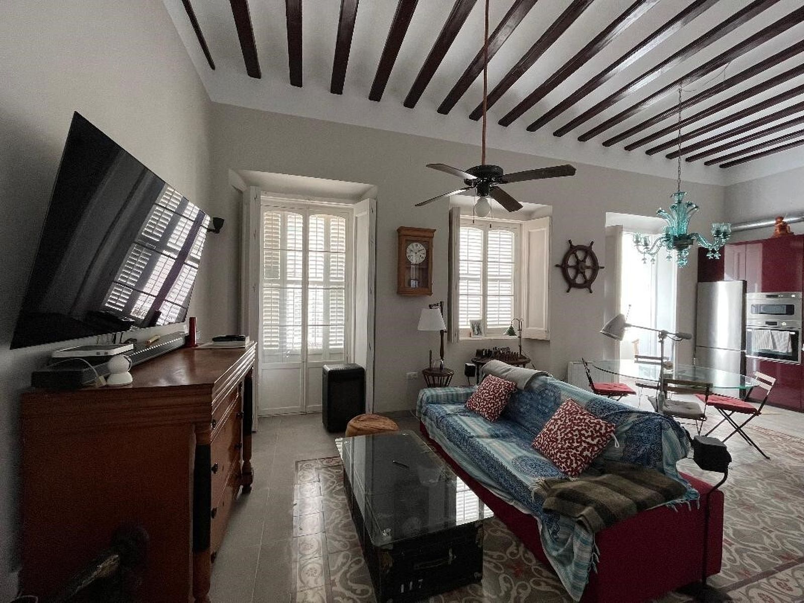 De andar por casa: Altura y espacio cerca de la Catedral