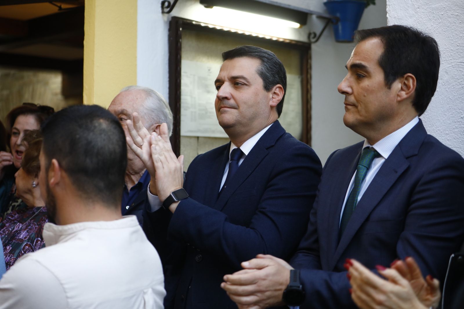 Córdoba se vuelca en el homenajea a Ángel González, el desaparecido sumiller de El Churrasco