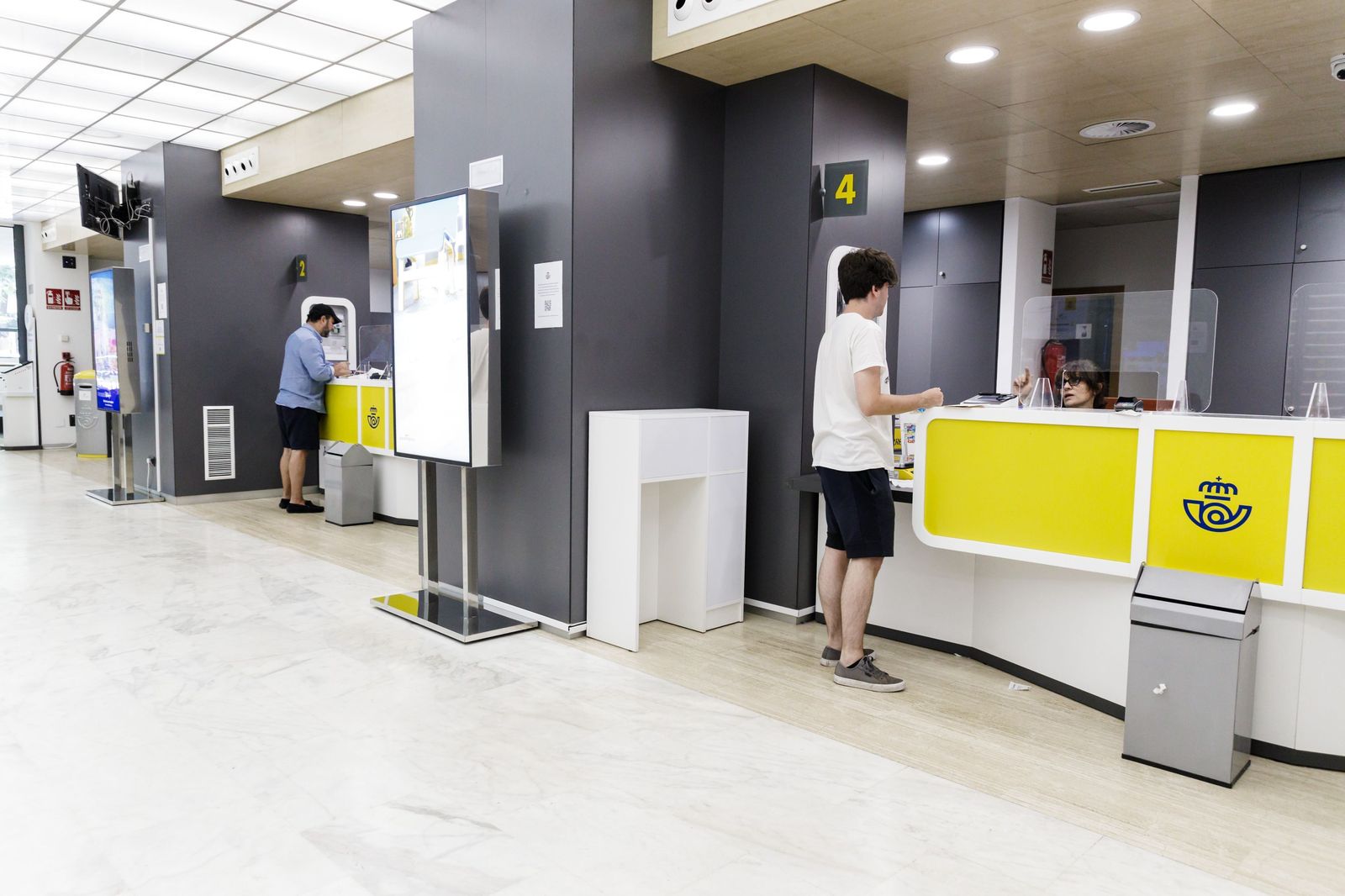 Correos Express busca trabajadores para Sevilla: requisitos y cómo solicitar