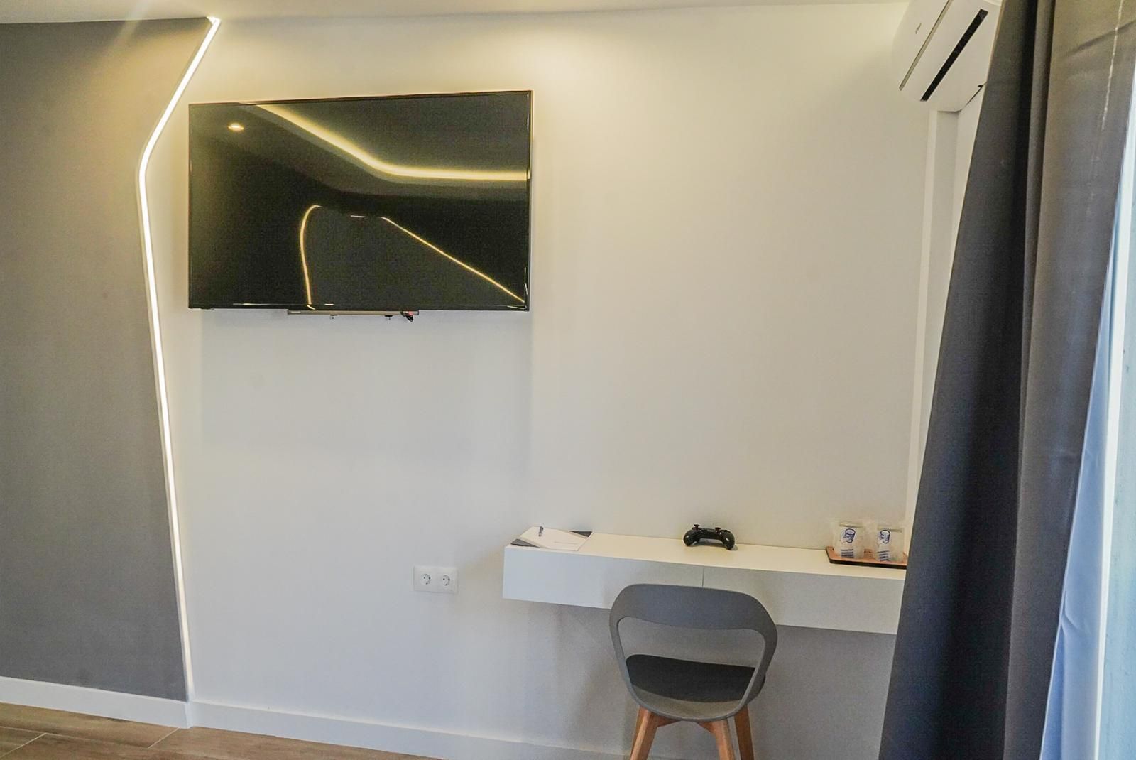 Descubre el interior del hotel impulsado por una Inteligencia Artificial en Granada: todas las imágenes