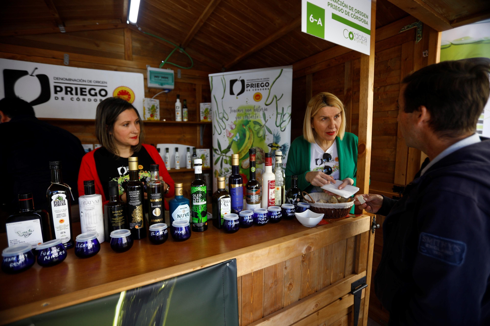 La primera jornada del Festival Córdoba Virgen Extra, en imágenes