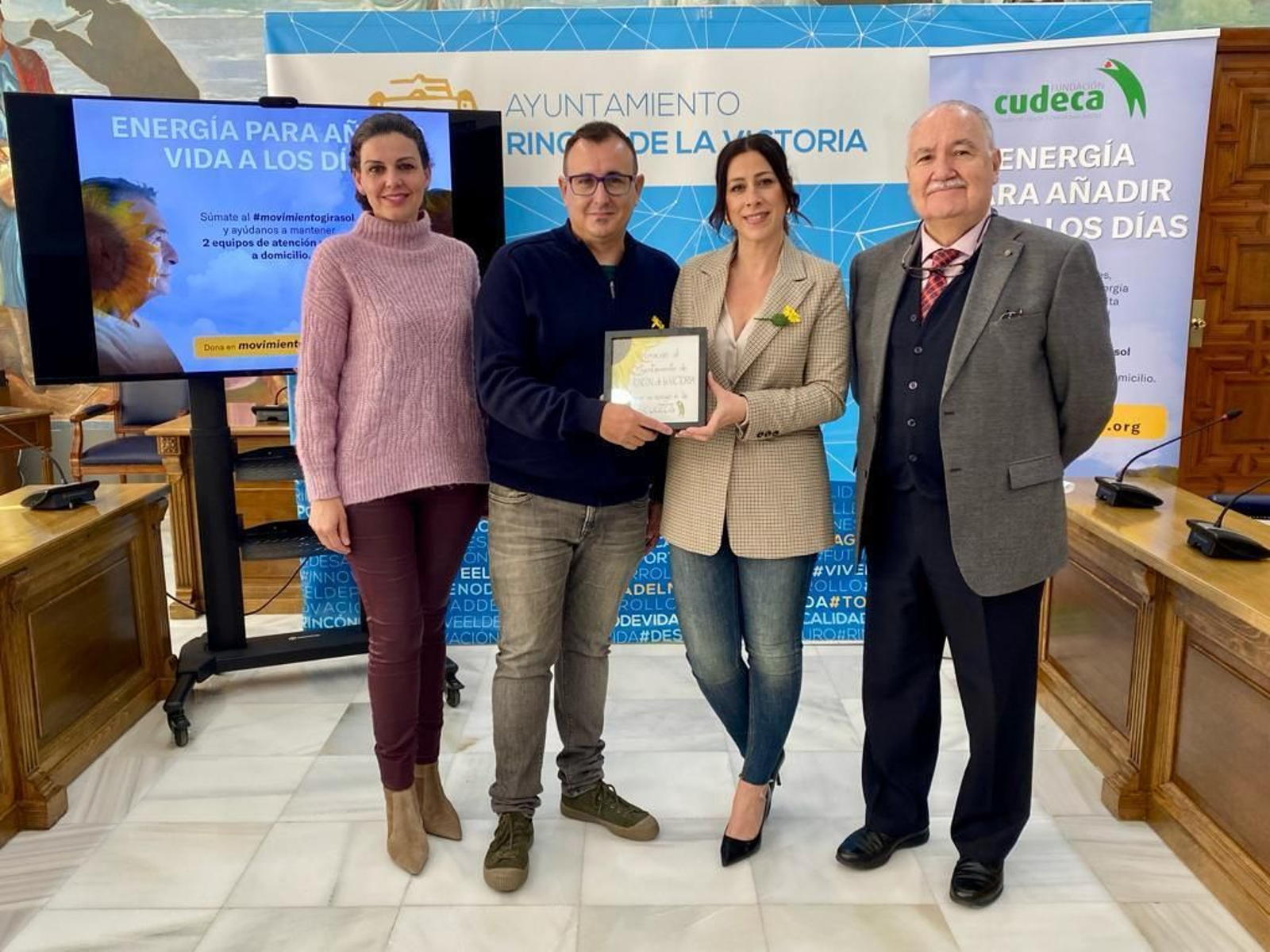 Presentación de la campaña de microdonaciones llamada 'Movimiento Girasol: Energía para dar Vida a los Días'